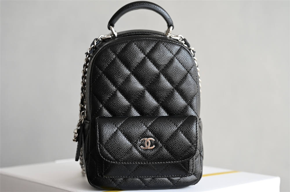 Chanel backpack 13x18x9cm 2025 new 